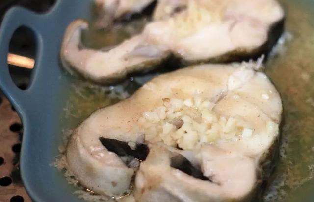 午餐清蒸鱼,鳕鱼最原汁原味的做法