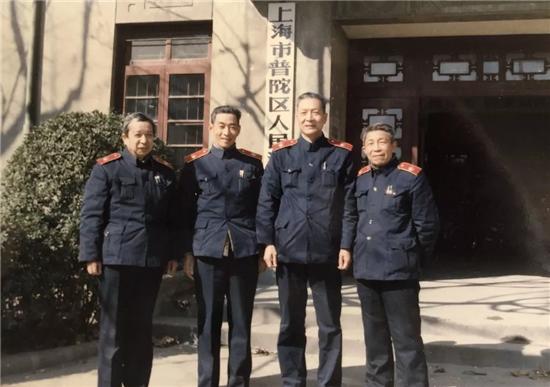 法院的制服是什么样,法院制服着装规定