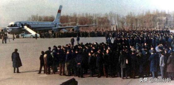 暗送秋波的道理,暗送秋波告诉了我们什么