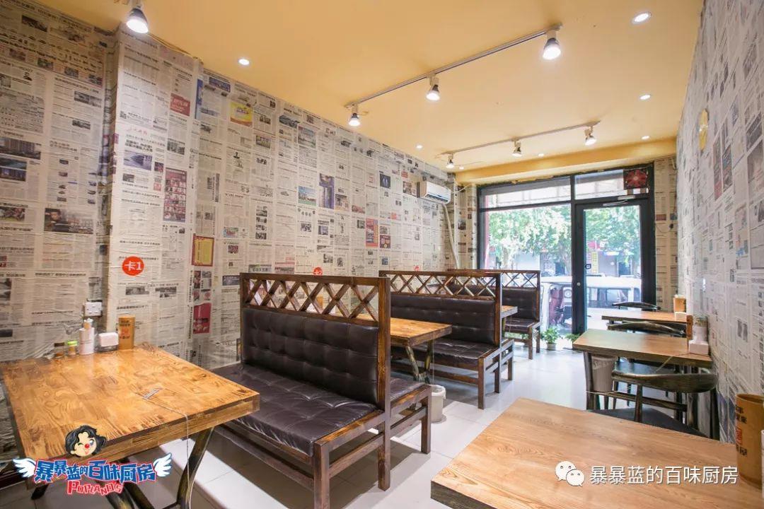 一天营业9小时左右的实体店,一天只营业2个小时的火锅店