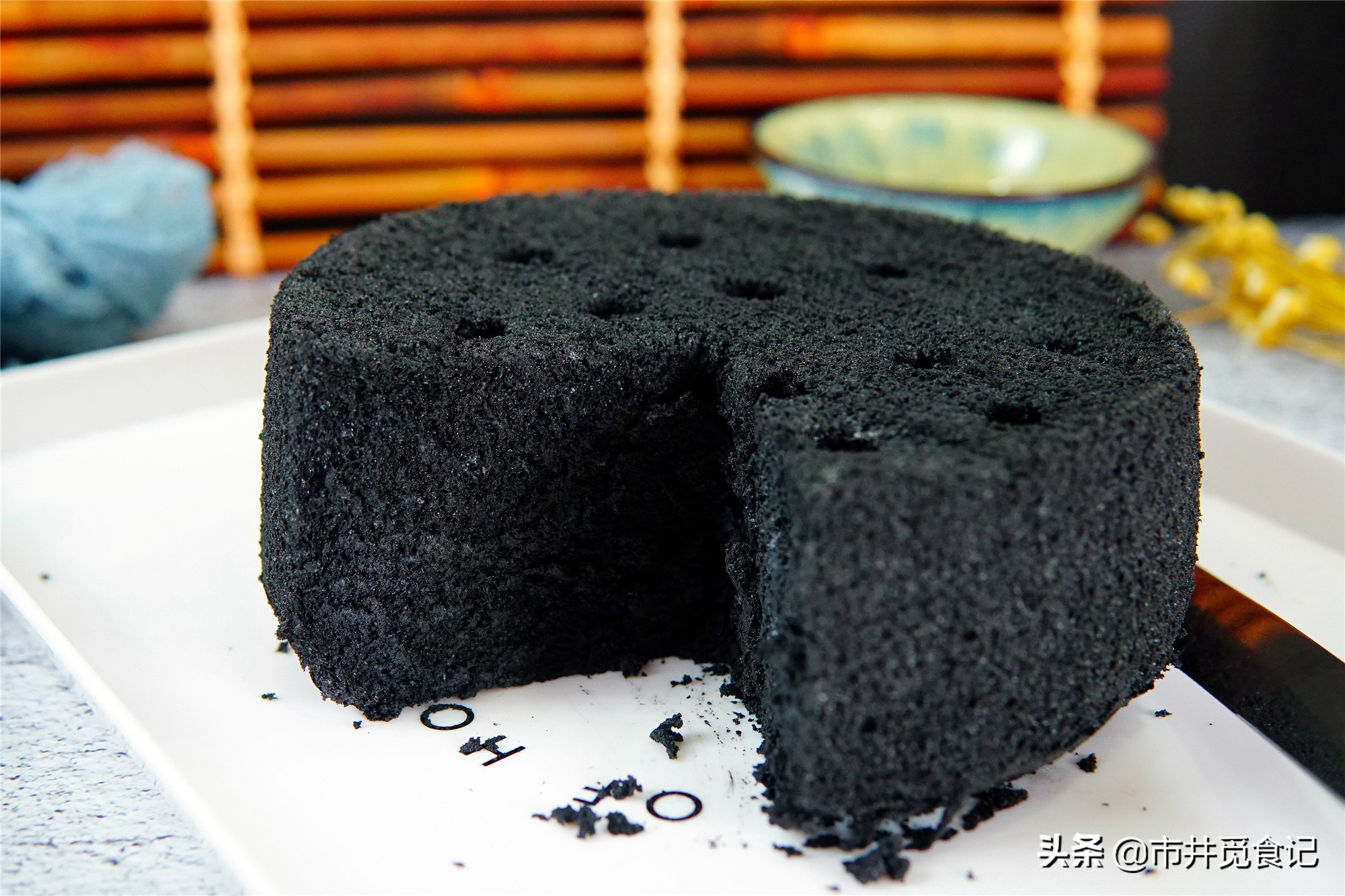 愚人节吃甜品,愚人节吃炸酱面