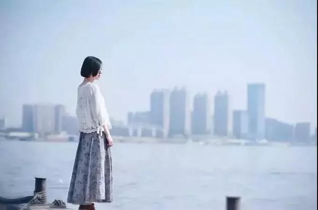 自己遭人妒忌怎么做,被人嫉妒怎么办要不要反击