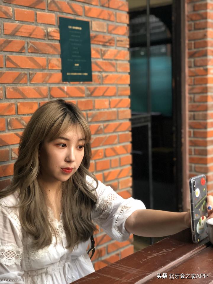 不靠整容怎么改变下巴后缩?看这里