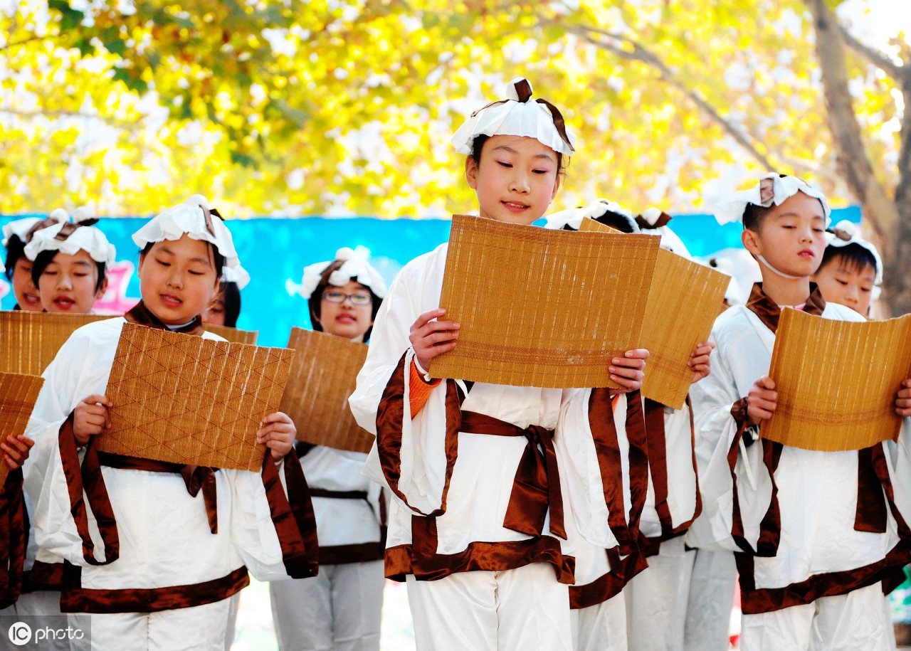 小学诗词大赛活动策划方案,策划校园诗词大赛遇到的困难