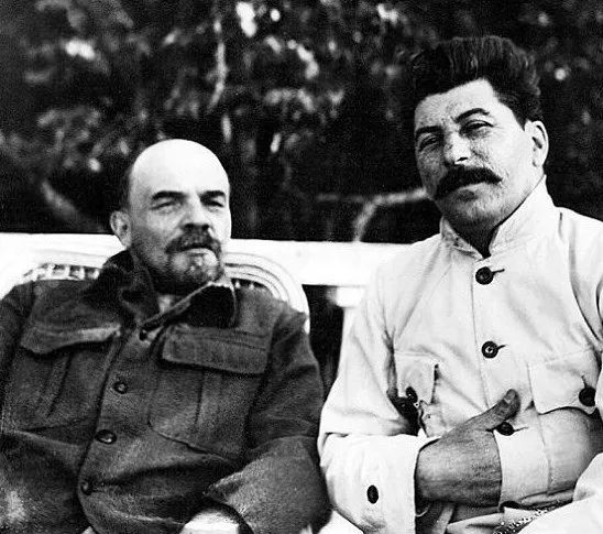 绝版合影视频完整版,80年代怀旧合影图片大全