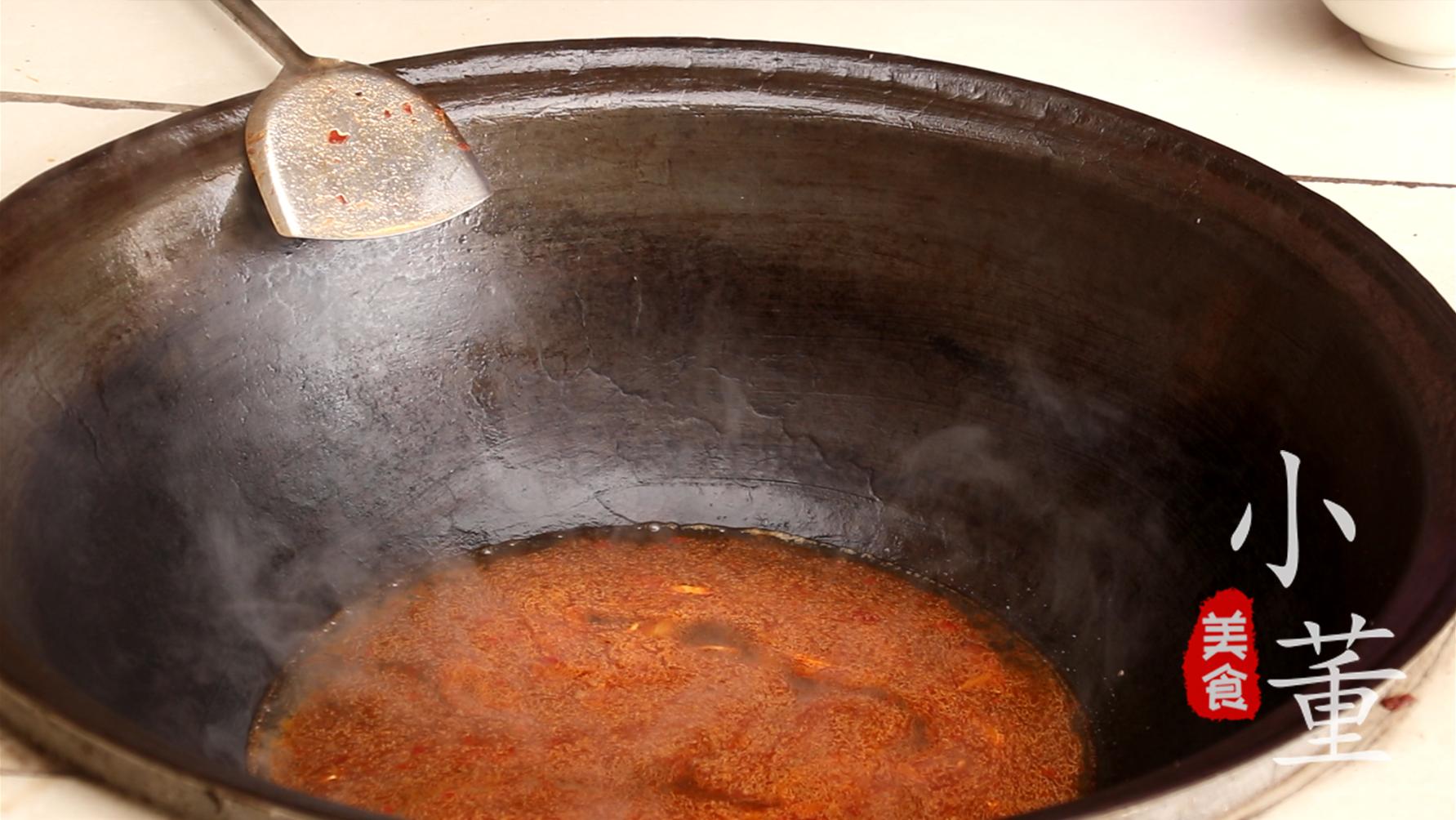 清炖清江鱼经典做法,清江鱼的最佳吃法黄焖清江鱼