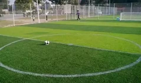 南通什么时候有专业足球场,南通最大的足球场在哪里