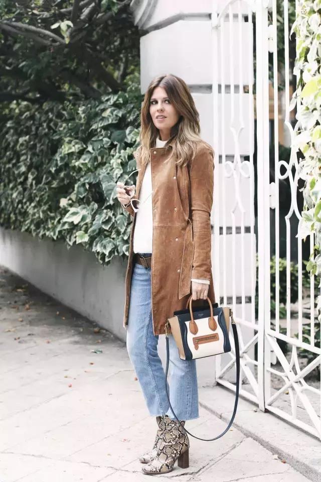 藏青色和黑色哪个更显白显气质,穿这几个颜色显白又气质