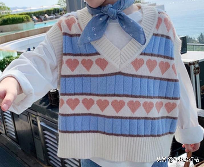 韩版毛线童装怎么搭配好看,童装韩版新款爆款品牌有哪些