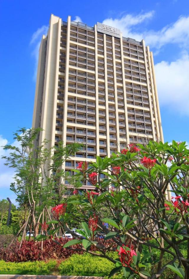 1.5h车程，过个有氧假期，鹭湖岭南花园山景房+半山温泉2人仅398