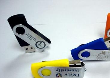 电脑自动重启怎么回事,电脑自动重启怎么回事啊