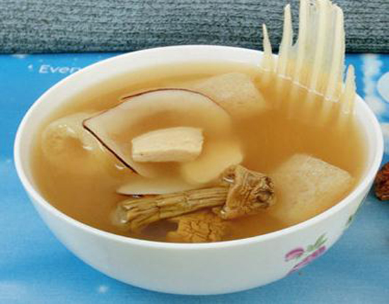 竹荪炖鸭汤的做法大全窍门是什么,竹荪炖鸭汤的做法大全