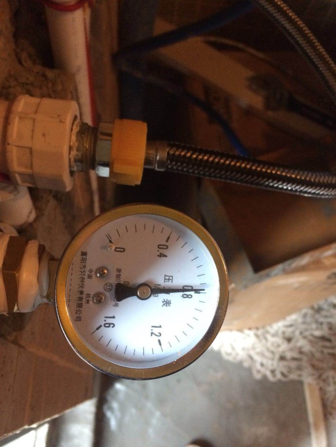 壁挂炉地暖室内温度上不去的原因,锅炉55度地暖温度上不去只有18度