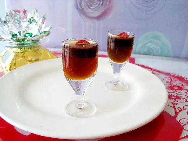 为什么是春风送暖入屠苏,屠苏春风送暖入屠苏屠苏指的是