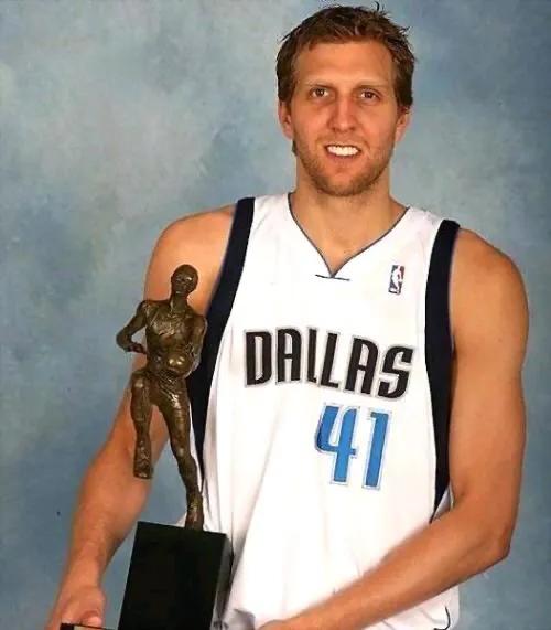 nba德克诺维茨基,德克诺维茨基球星卡