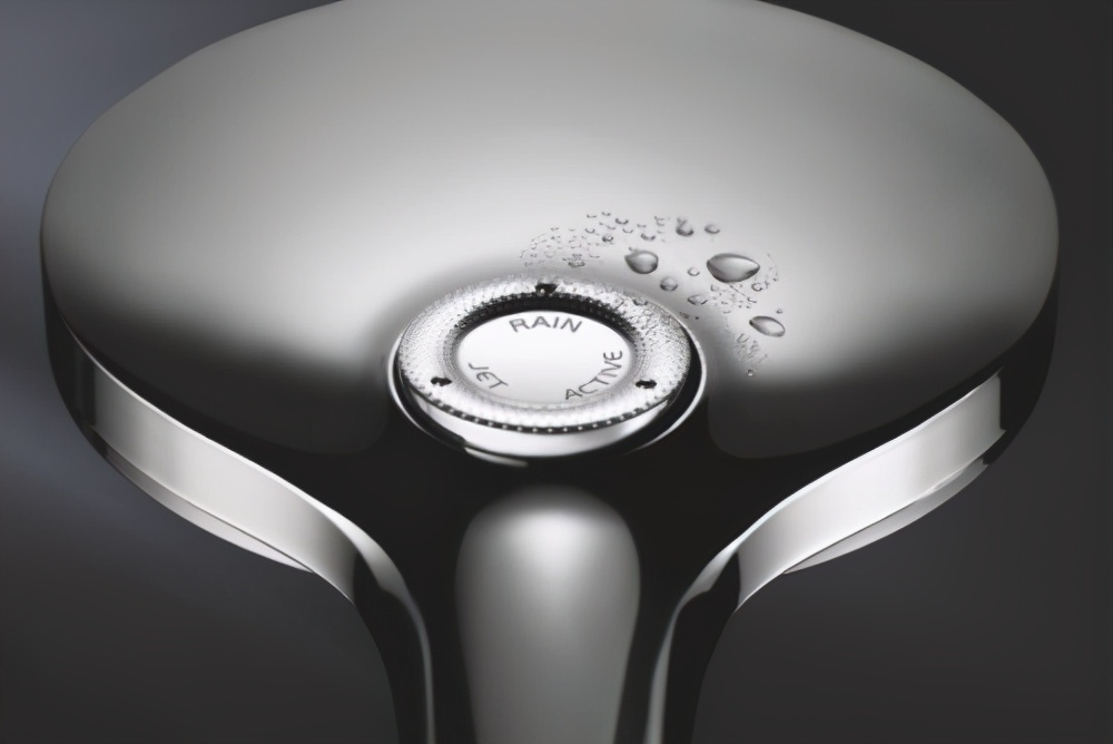 有了增压花洒不用愁,有了恒温热水器恒温花洒