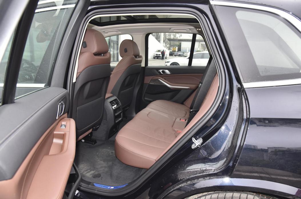 国产宝马x5被曝,宝马x5第一视角