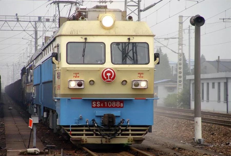 从“土无寸铁”到“三纵四横”｜江苏铁路百年史