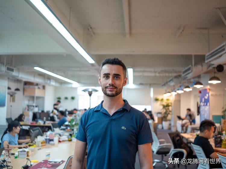 龙腾网在中国的地位,龙腾网在中国有多火