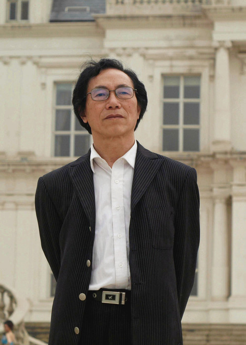 我被友情撞了一下腰,我被幸福撞了一下腰