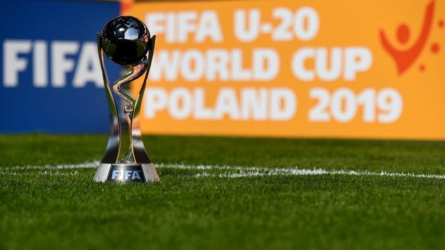 世青赛对阵乌克兰,世青赛韩国vs中国队进球