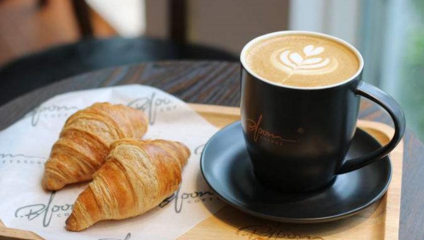 拿铁咖啡怎么做饮品最好喝,自制咖啡饮品拿铁