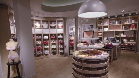 开一家内衣店怎样做可以年入20万,内衣店一天营业额5000怎样赚钱