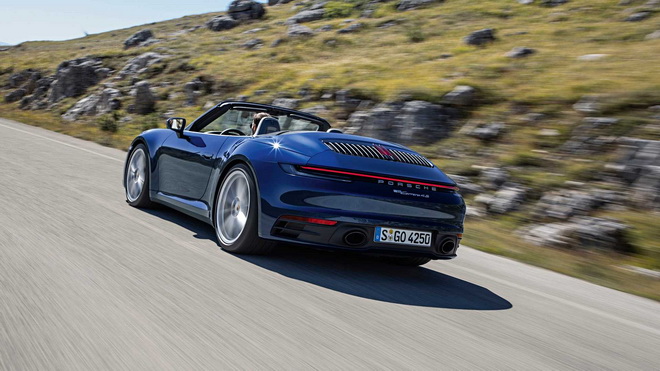 2020保时捷911cabriolet街拍,porsche911