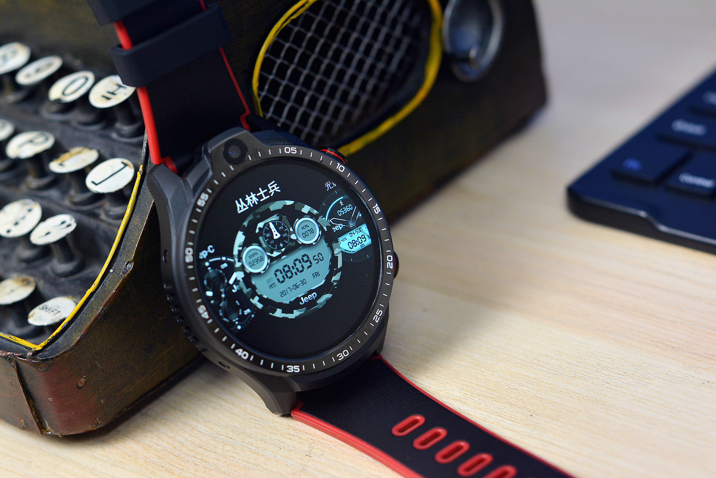 可以打游戏刷手机的智能手表,安卓能打电话的智能手表