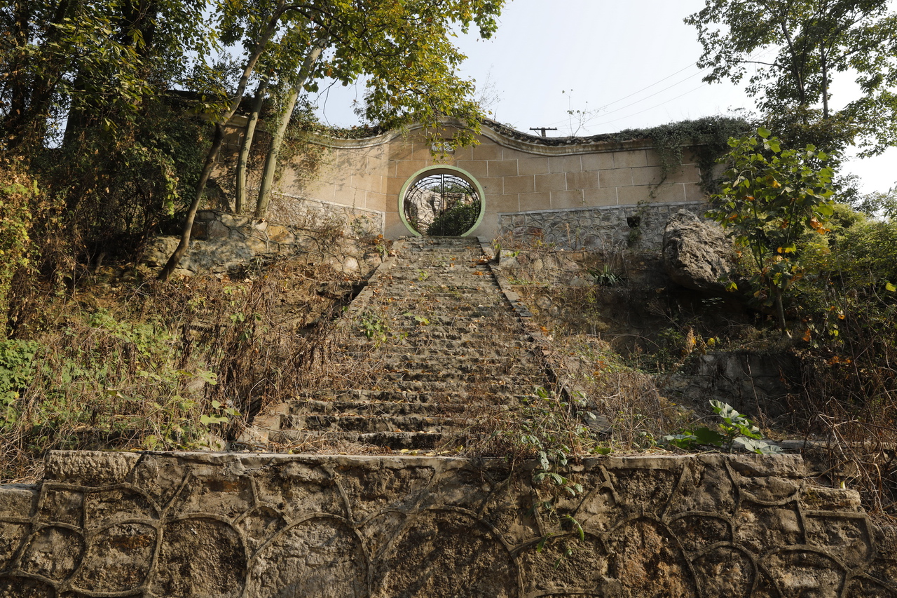三线系列之13：国营二三八厂，国营湖北华中精密仪器厂