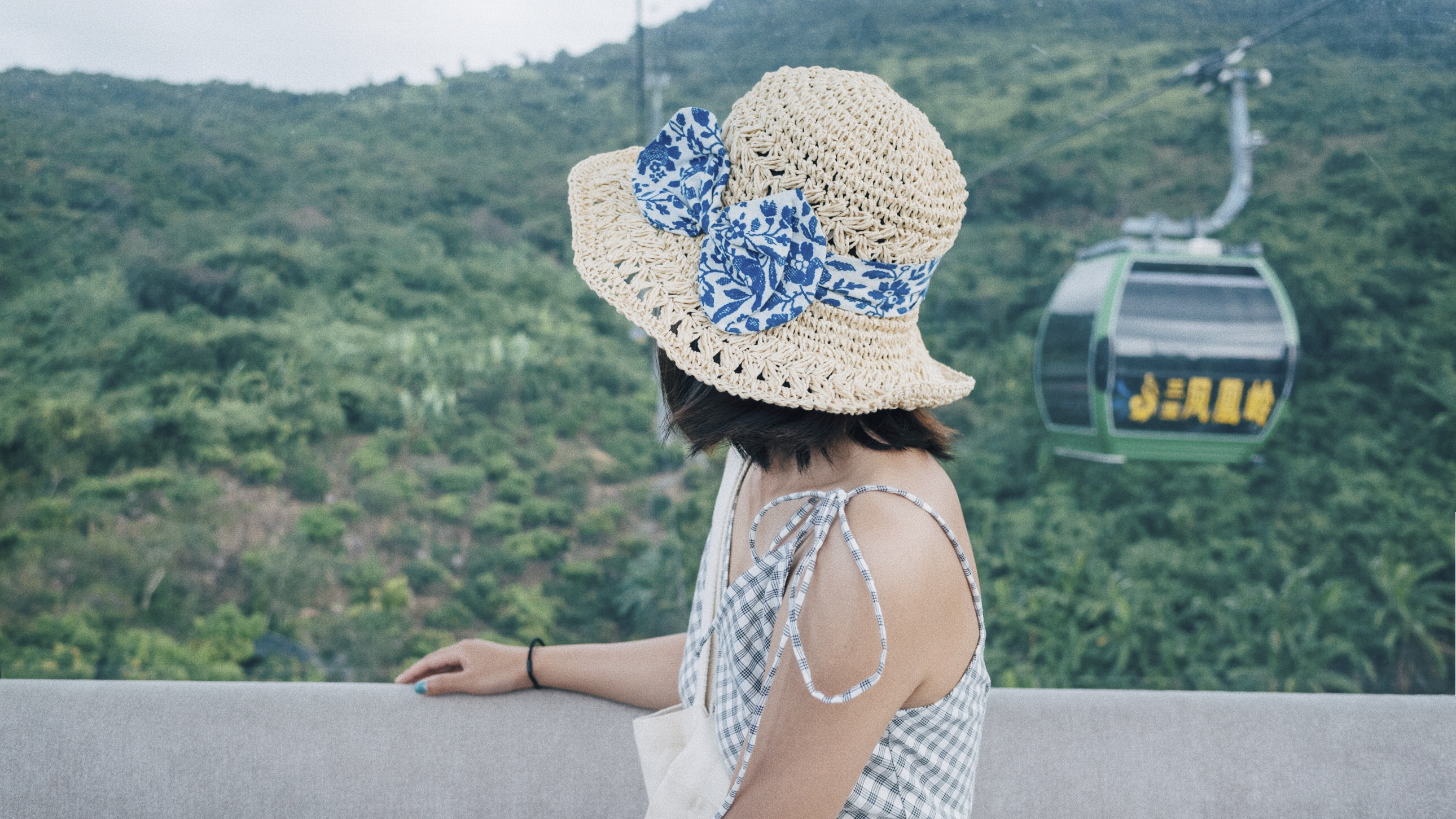 三亚凤凰岭山顶美景,三亚凤凰岭自然风景区攻略视频