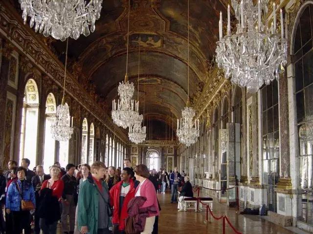 世界著名宫殿是哪几个,世界十大宫殿建筑排名