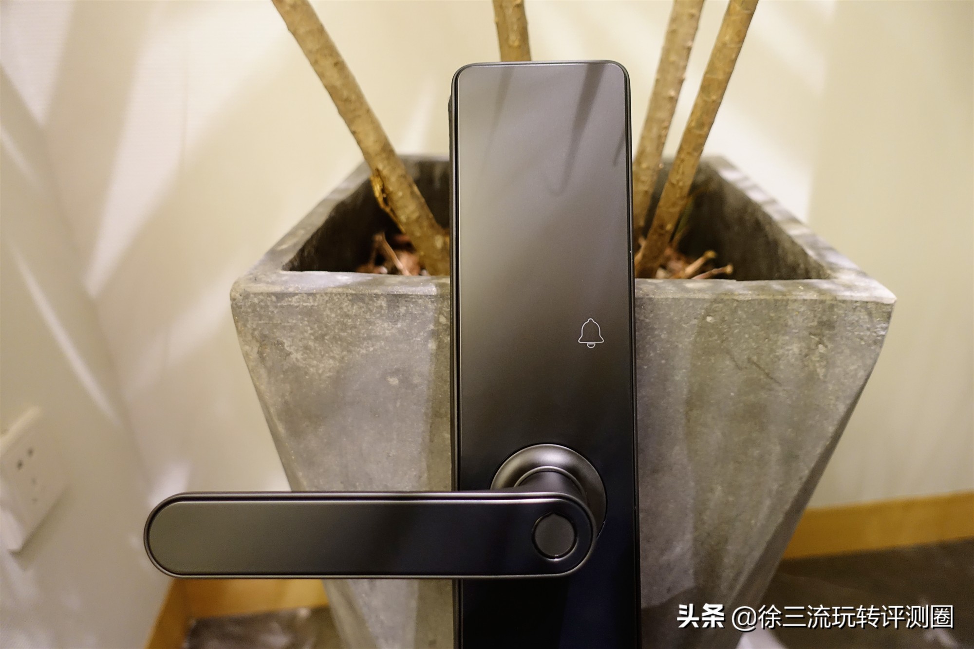 普通指纹锁和天猫精灵联动,天猫精灵蓝牙指纹锁