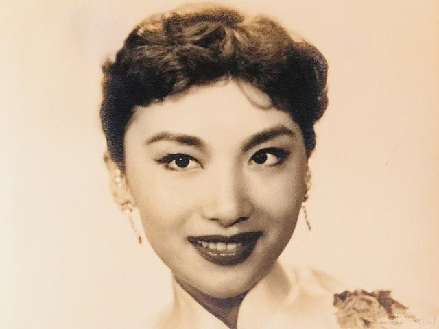 绝代佳人夏梦小说,绝代佳人夏梦简介