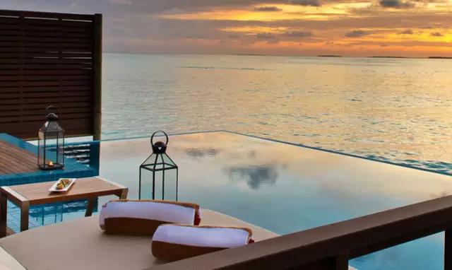 马尔代夫七星选岛全攻略,马尔代夫沙滩别墅出海游泳