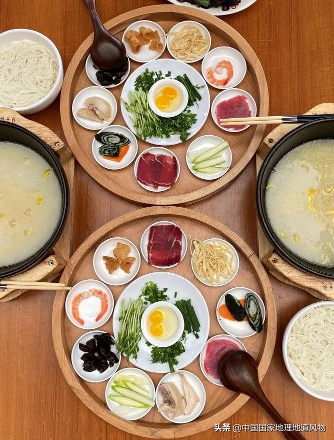 云南到底有多少米线,云南蒙自米线哪家正宗