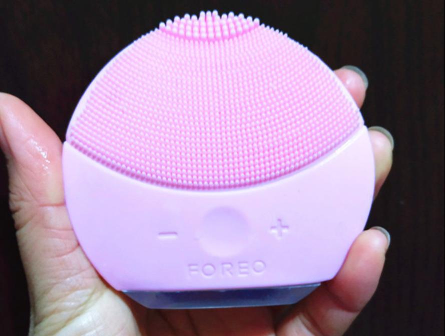 送女友什么礼物好,第一次跟女孩子见面送什么礼物好