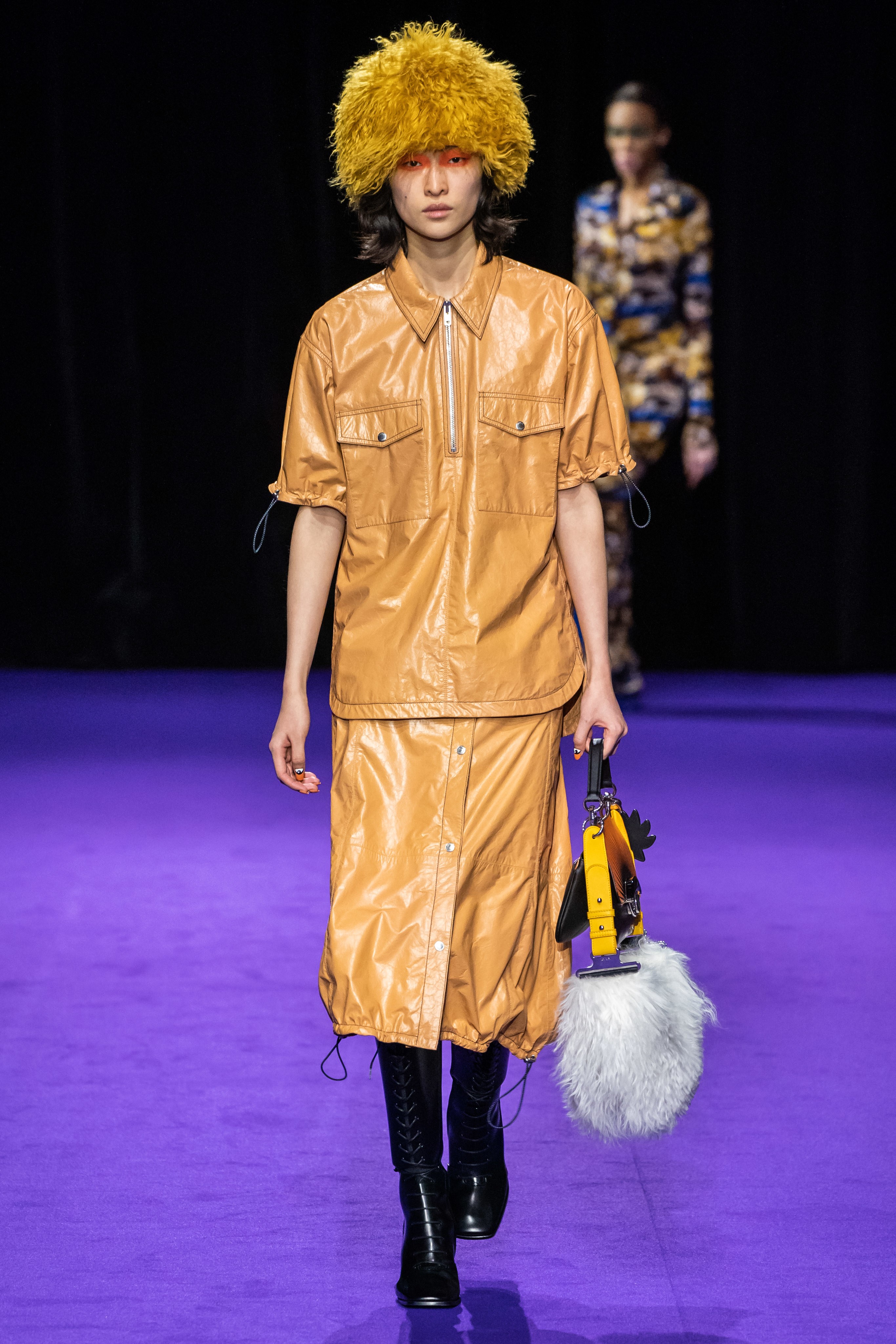 巴黎时装周kenzo,kenzo穿出时尚感