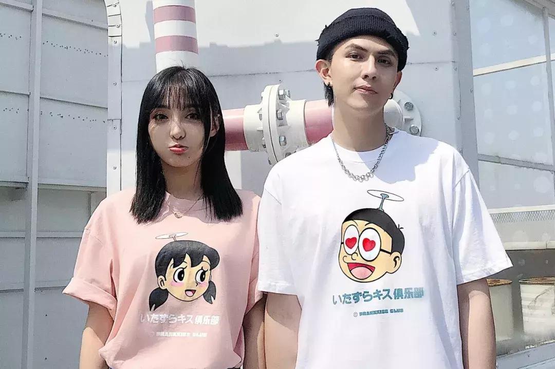 情侣装怎么撒狗粮,秀恩爱高阶技巧情侣装你得这样穿