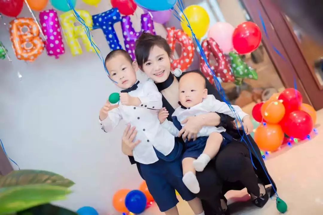 臻封面Vol.2|她是差不多小姐,更是狠角色美妈