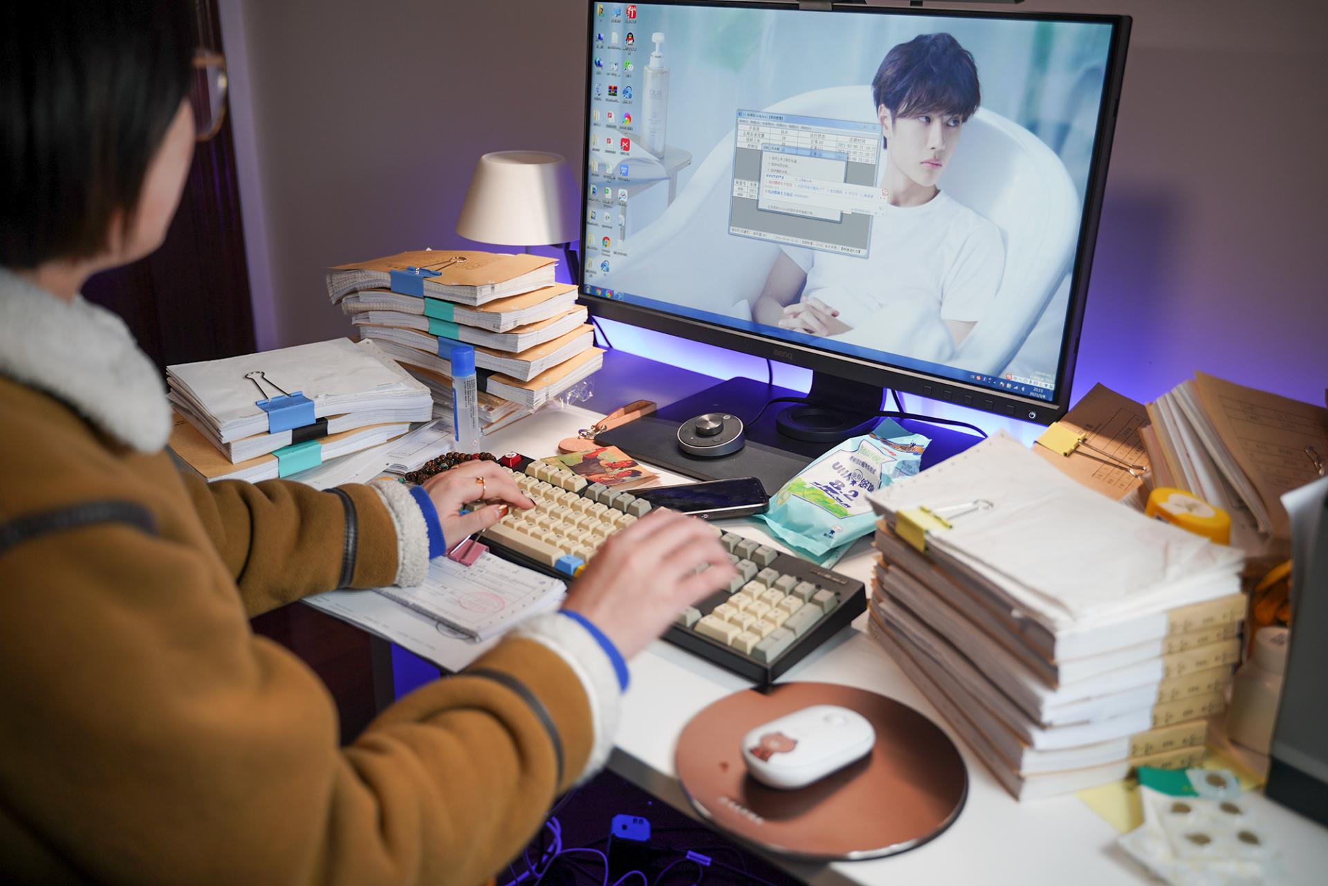 扩展空间，缓解压力——SANWASUPPLY桌面手肘托架