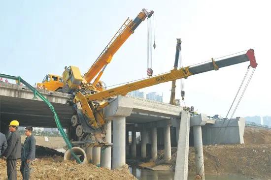 玩吊车的技巧,玩大吨位吊车赚钱吗