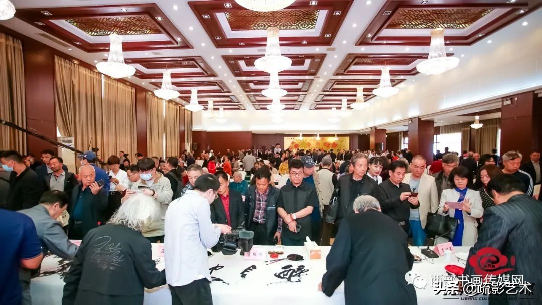 “全民助力十四运”千米书画长卷创作活动新闻发布会在西安举行