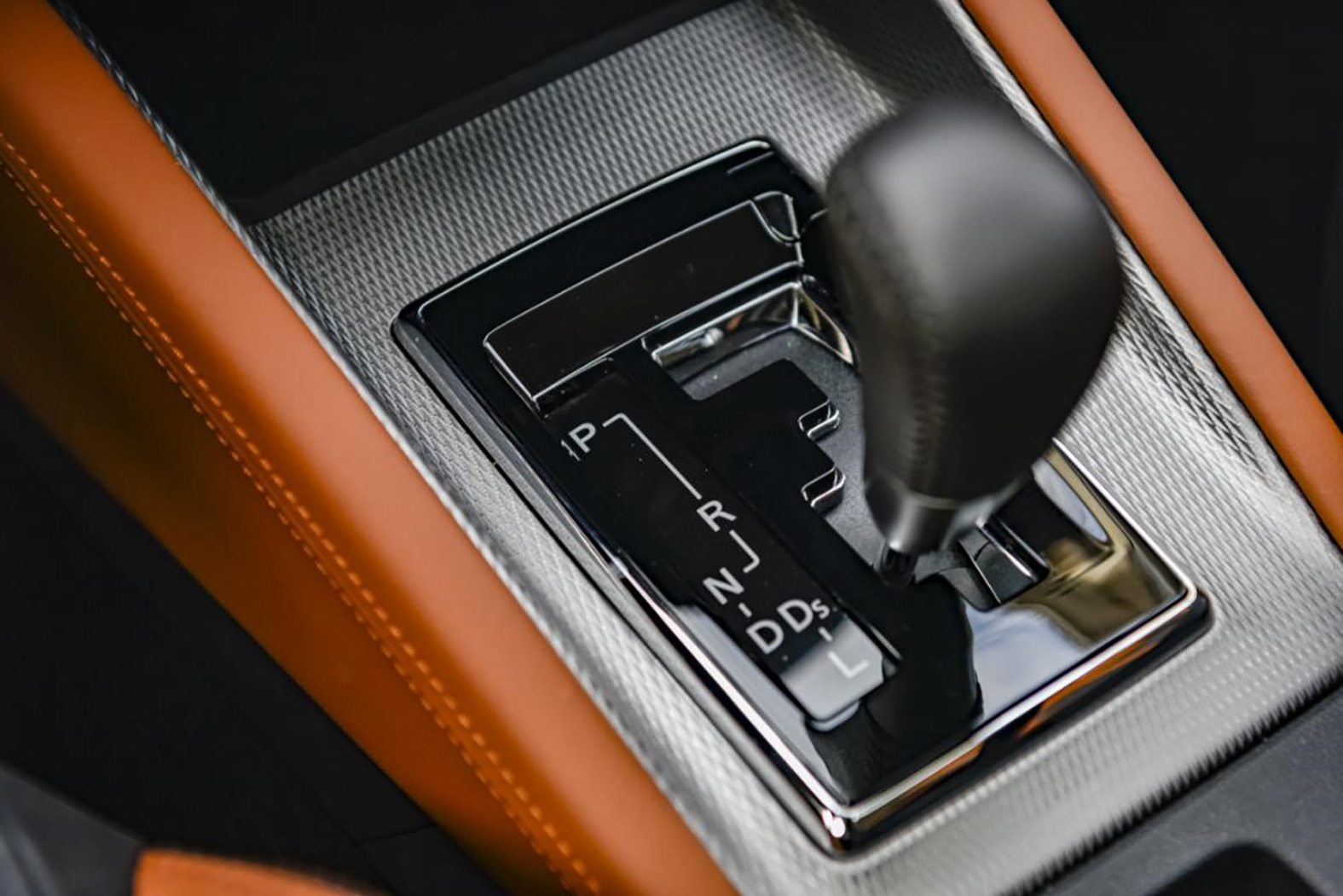 不到11万的新劲炫值不值得买,劲炫有什么优缺点