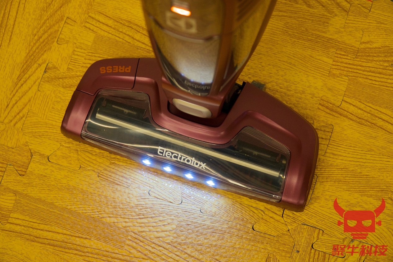 让每一个角落都干净无尘,伊莱克斯吸尘器推荐家用测评