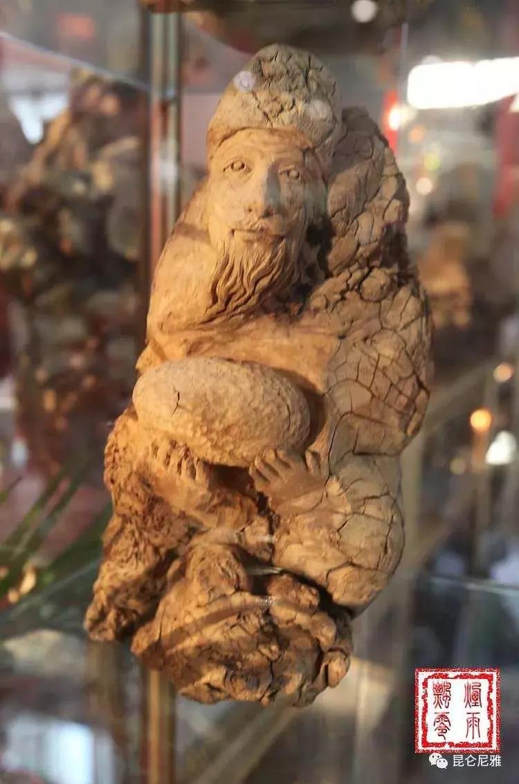 从新疆回老家带什么特产好,来疆旅游必备物品