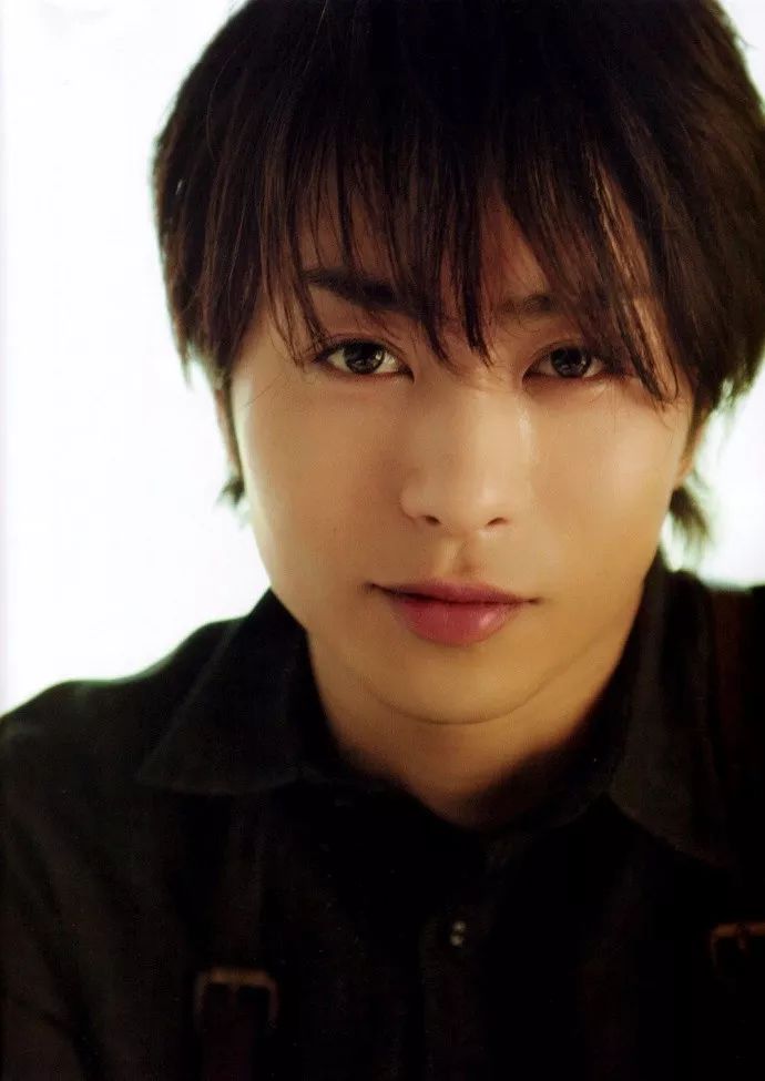 日本娱乐圈的大锦鲤，考试不挂科、新年求姻缘都可以拜他！