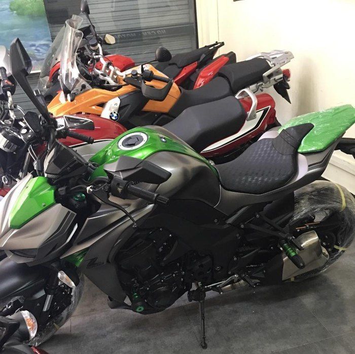 川崎z900做大保养多少钱,川崎z900保养要消除灯吗