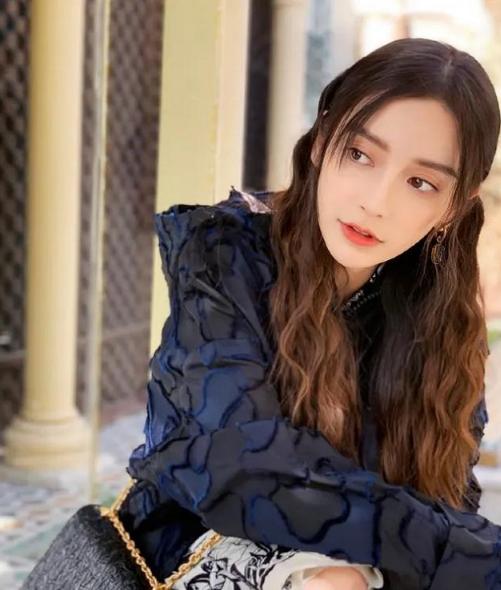 戚薇超好看的发型,戚薇同款超飒发型