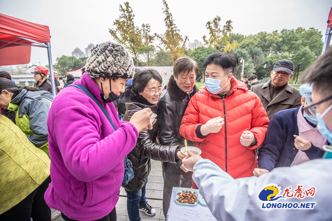 南京鼓楼：传承精华守正创新中医药文化“飞入寻常百姓家”